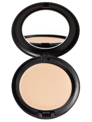 mac blot powder/pressed for dry skin review